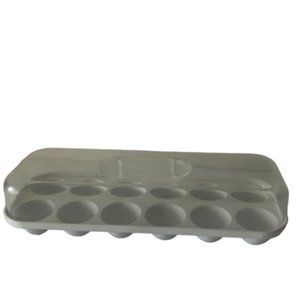 12 Eggs container White w clear cover with handle